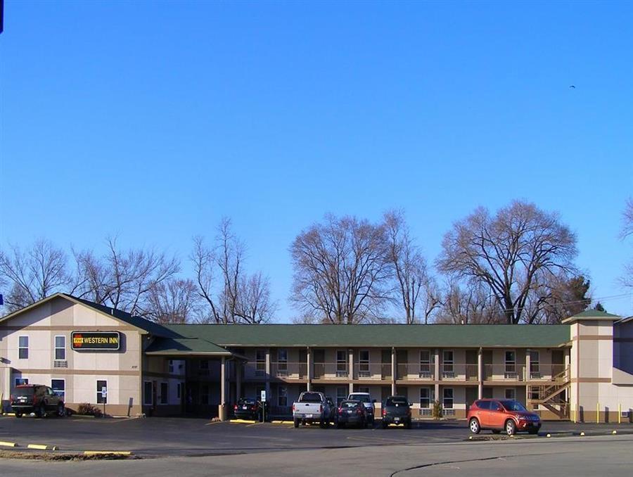 Motel First Western *