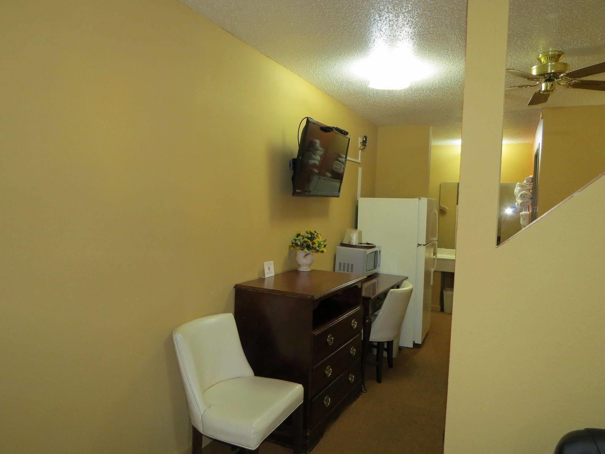 Motel First Western