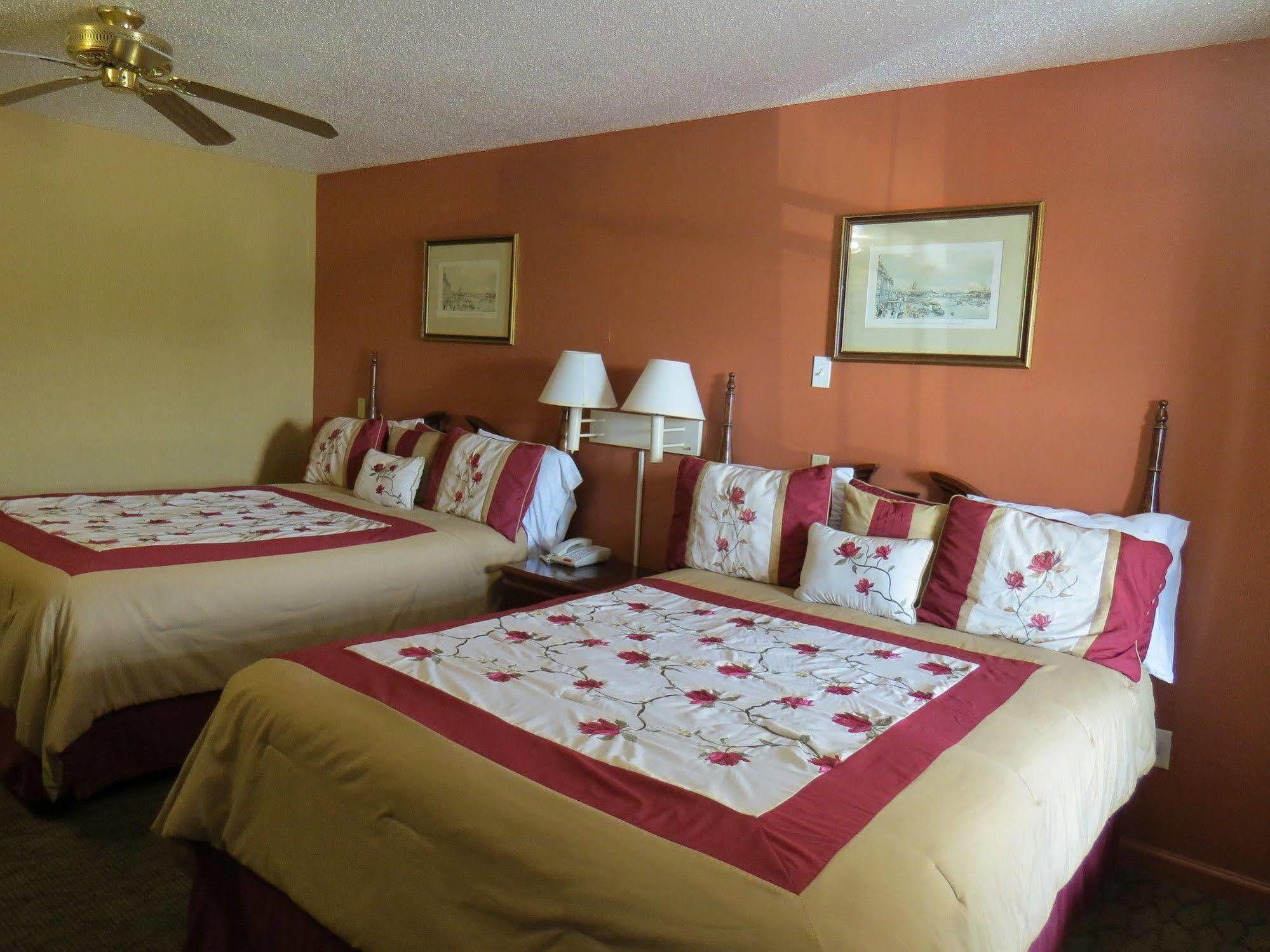 Motel First Western Caseyville